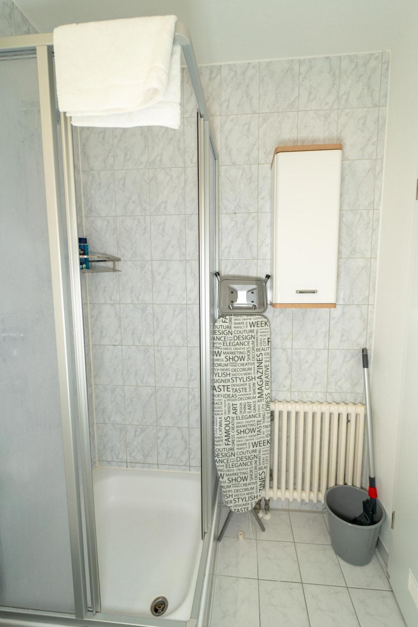 Range - Apartments - Kueche - Wlan - Netflix - Bis Zu 7 Personen Fellbach Exterior foto