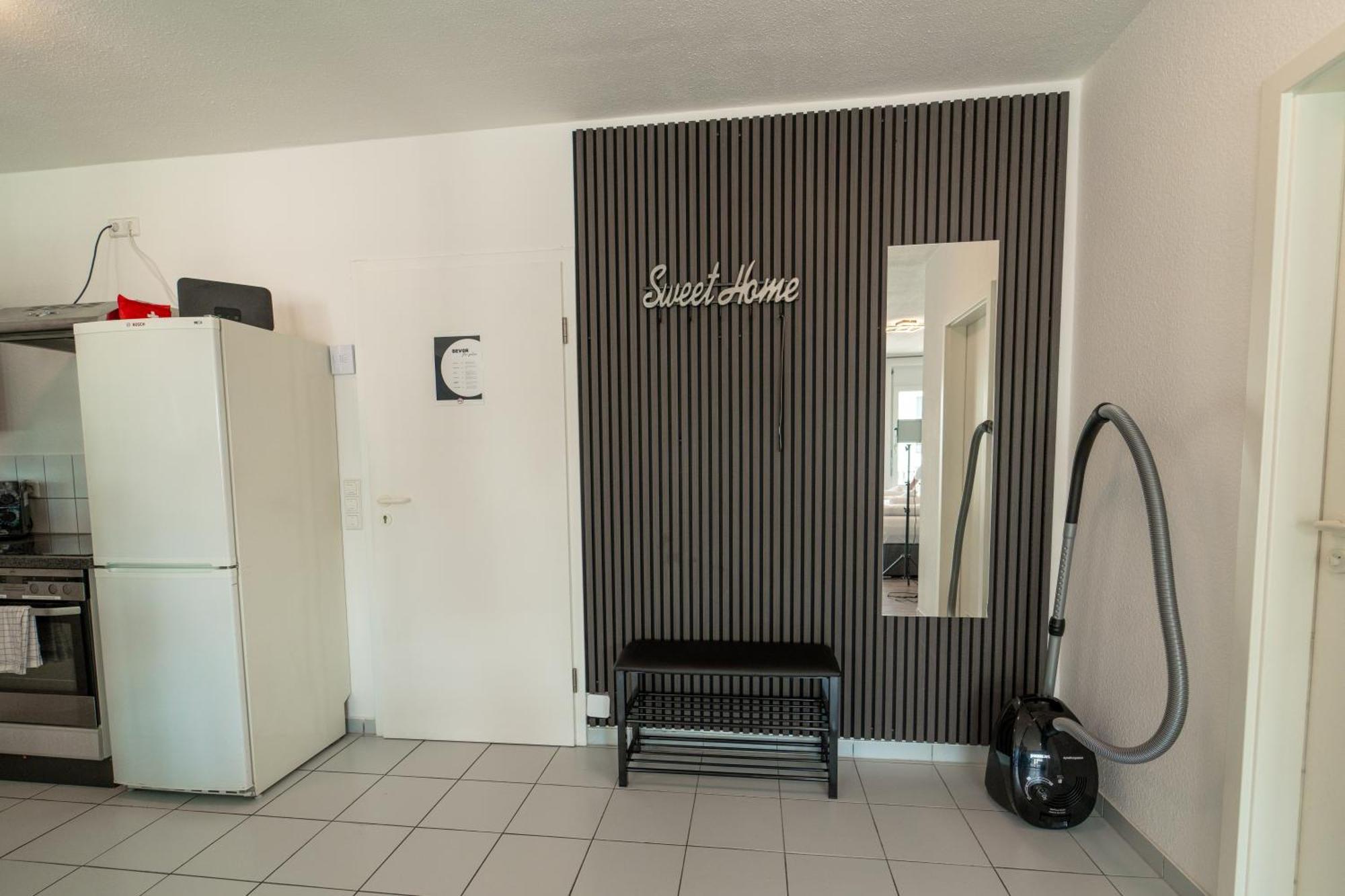 Range - Apartments - Kueche - Wlan - Netflix - Bis Zu 7 Personen Fellbach Exterior foto